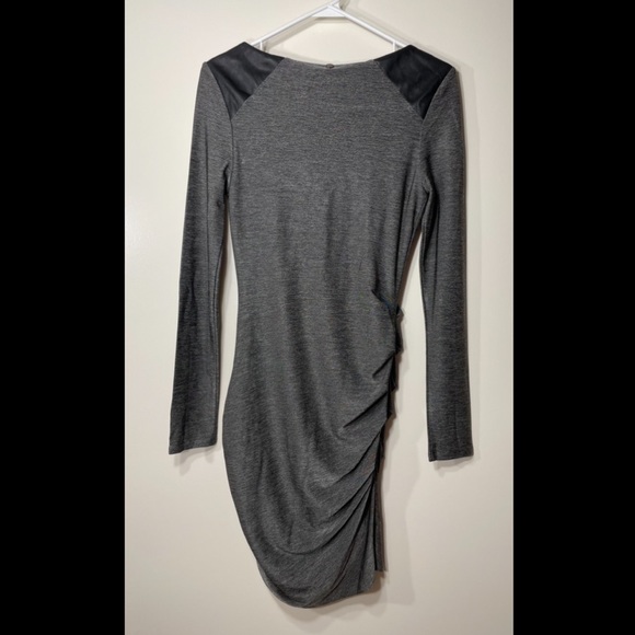 Guess grey Jersey dress with leather decoration - Picture 4 of 7